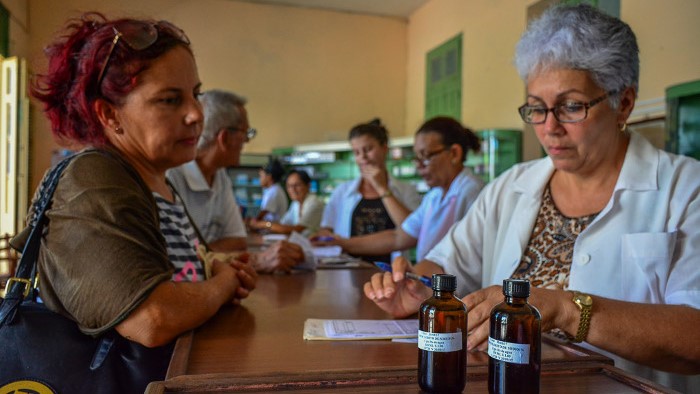 Dispensario de medicina natural en Cuba.