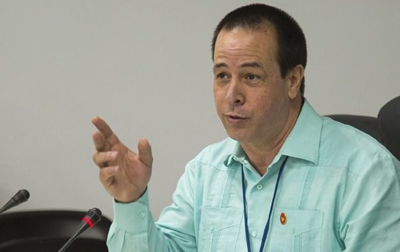 El ministro cubano de Salud Pública, José Ángel Portal