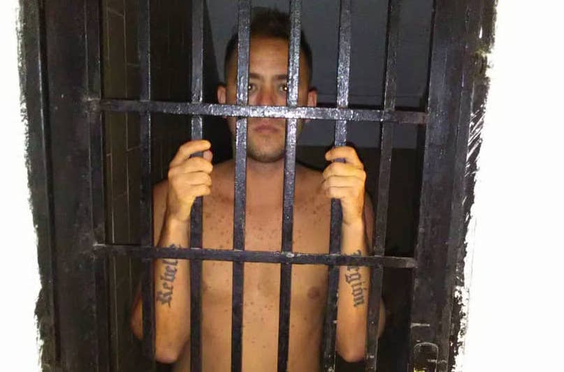 El fotógrafo venezolano Jesús Medina en la cárcel Ramo Verde