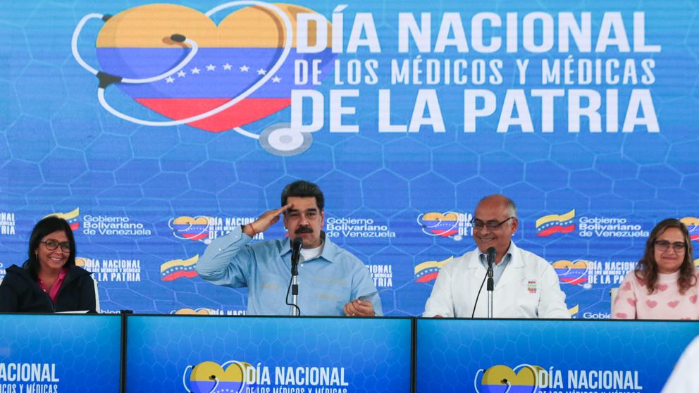 Maduro y su Gobierno en un acto público.