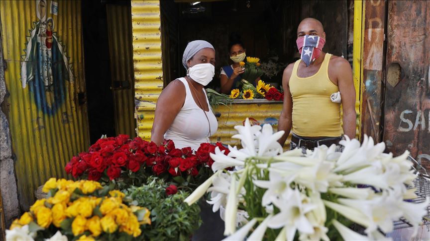 Venta de flores en Cuba.