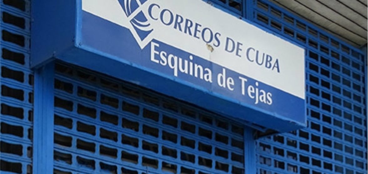 Oficina de Correos de la Esquina de Tejas en La Habana.