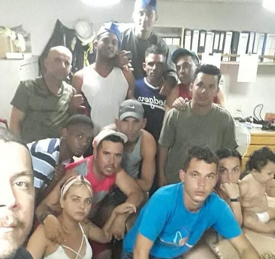 Migrantes cubanos en Islas Caimán.