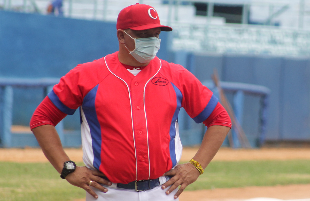 Eriel Sánchez, director del equipo Cuba de béisbol Sub-23.