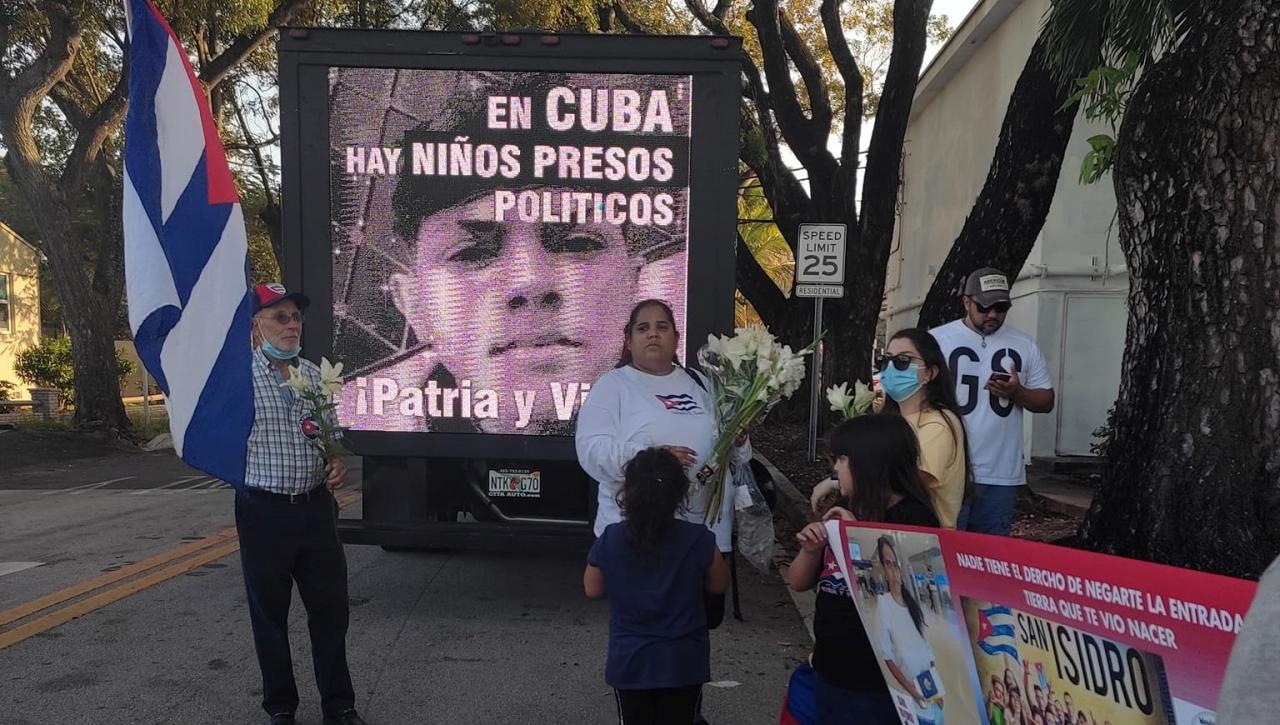 Protesta contra el régimen cubano en Miami.