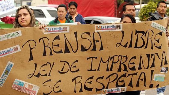 Protesta de periodistas bolivianos en 2016, durante el Gobierno de Evo Morales.