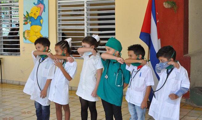 Niños cubanos en un círculos infantil.