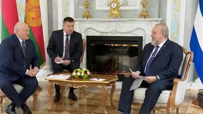 Lukashenko y Marrero durante su encuentro en Minsk.